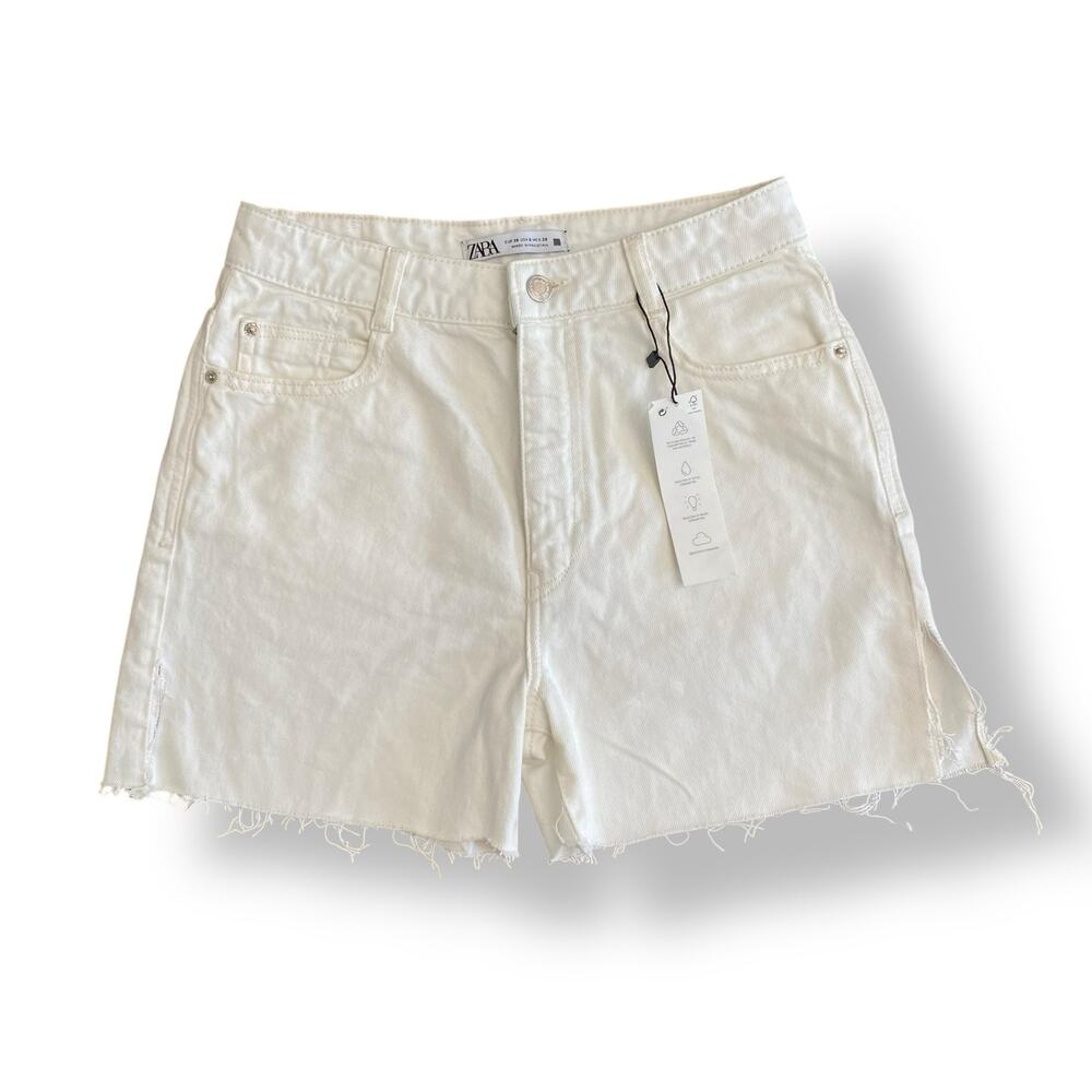 Zara‎ NWT White Distressed Shorts Womens Size 6 Casual, Minimalist, Summer